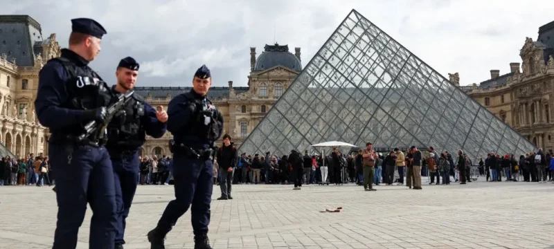 louvre_1_1024x683-thumb