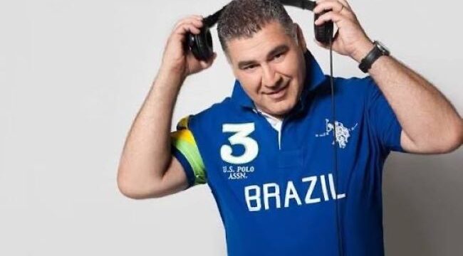 ΑΝΤΡΕΑΣ ΑΝΤΡΕΟΥ