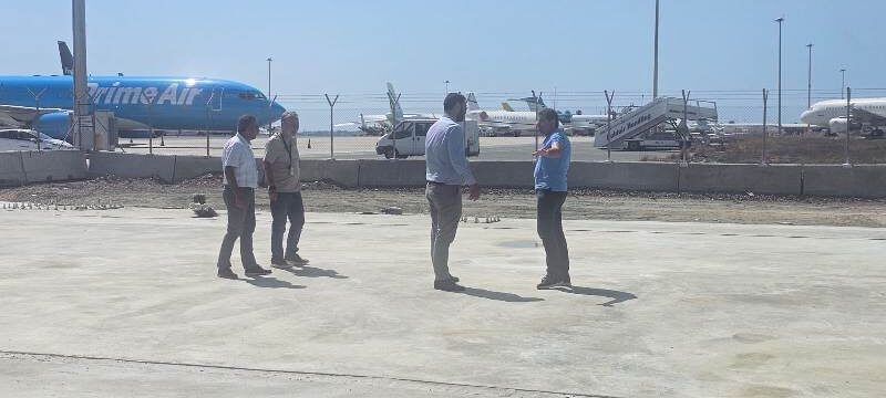 φωτογραφία από το σημείο του έργου στο παλιό αεροδρόμιο.