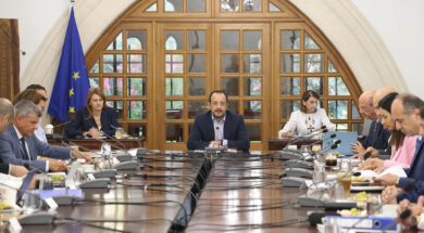 Πρόεδρος της Δημοκρατίας – Υπουργ