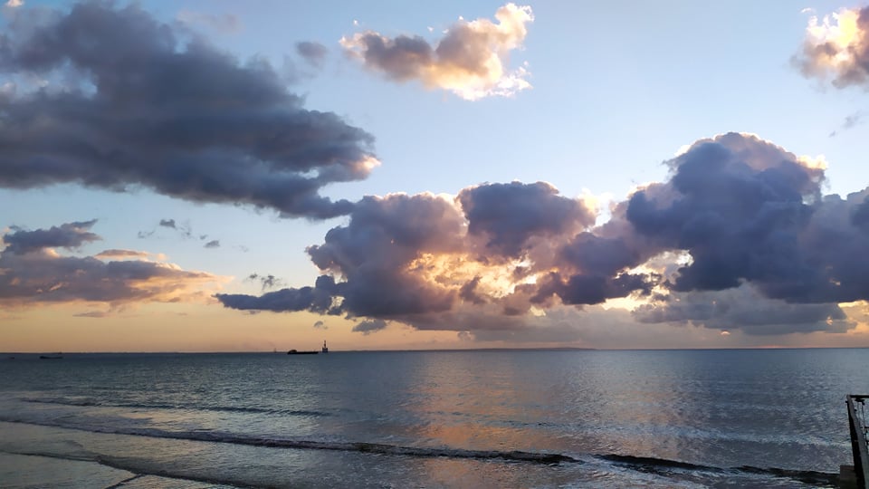 Πώς θα είναι ο καιρός μέχρι Τρίτη – Μεγάλη μεταβολή θερμοκρασίας το βράδυ