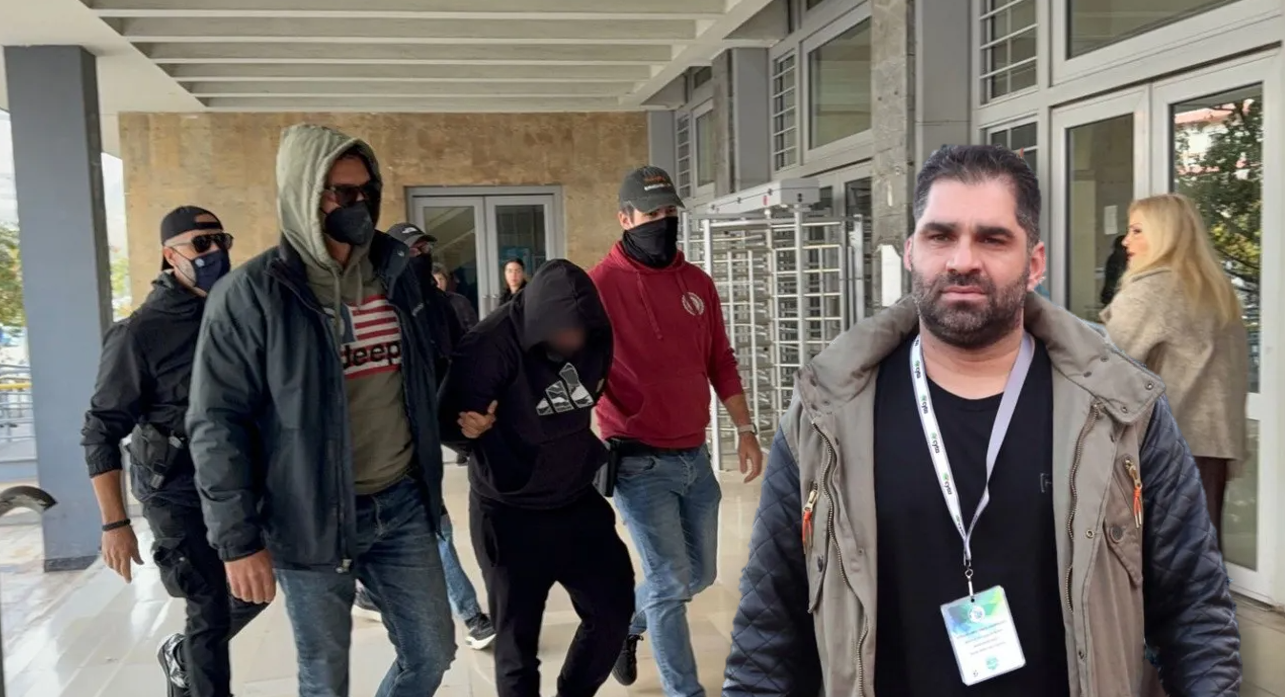 Βρέθηκαν τα ρούχα του εκτελεστή του Δημοσθένους, συνδέθηκαν με DNA με τον ένα Γεωργιανό