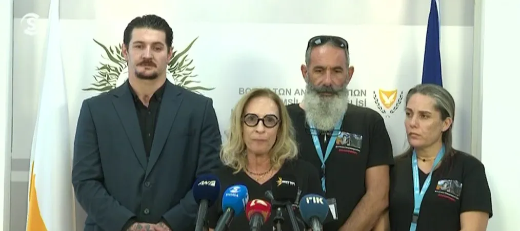 Λούγκος: Είμαι εδώ ζωντανός, κανείς δεν έχει θάρρος να με κοιτάξει στα μάτια