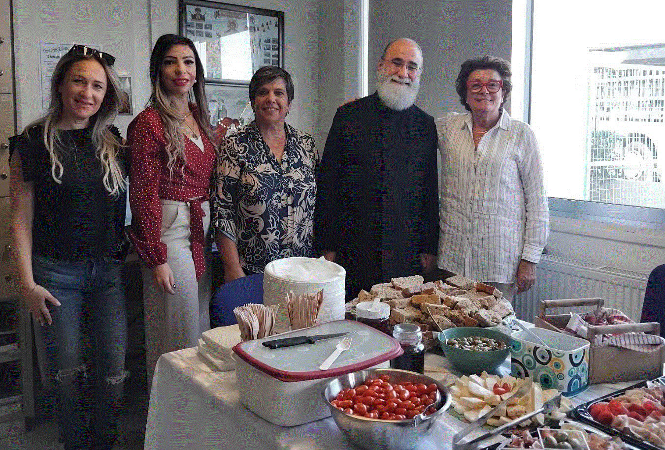 Πρόγευμα Αγάπης για Καλό Σκοπό στο Λύκειο Αραδίππου “Τάσος Μητσόπουλος”  (φώτο)