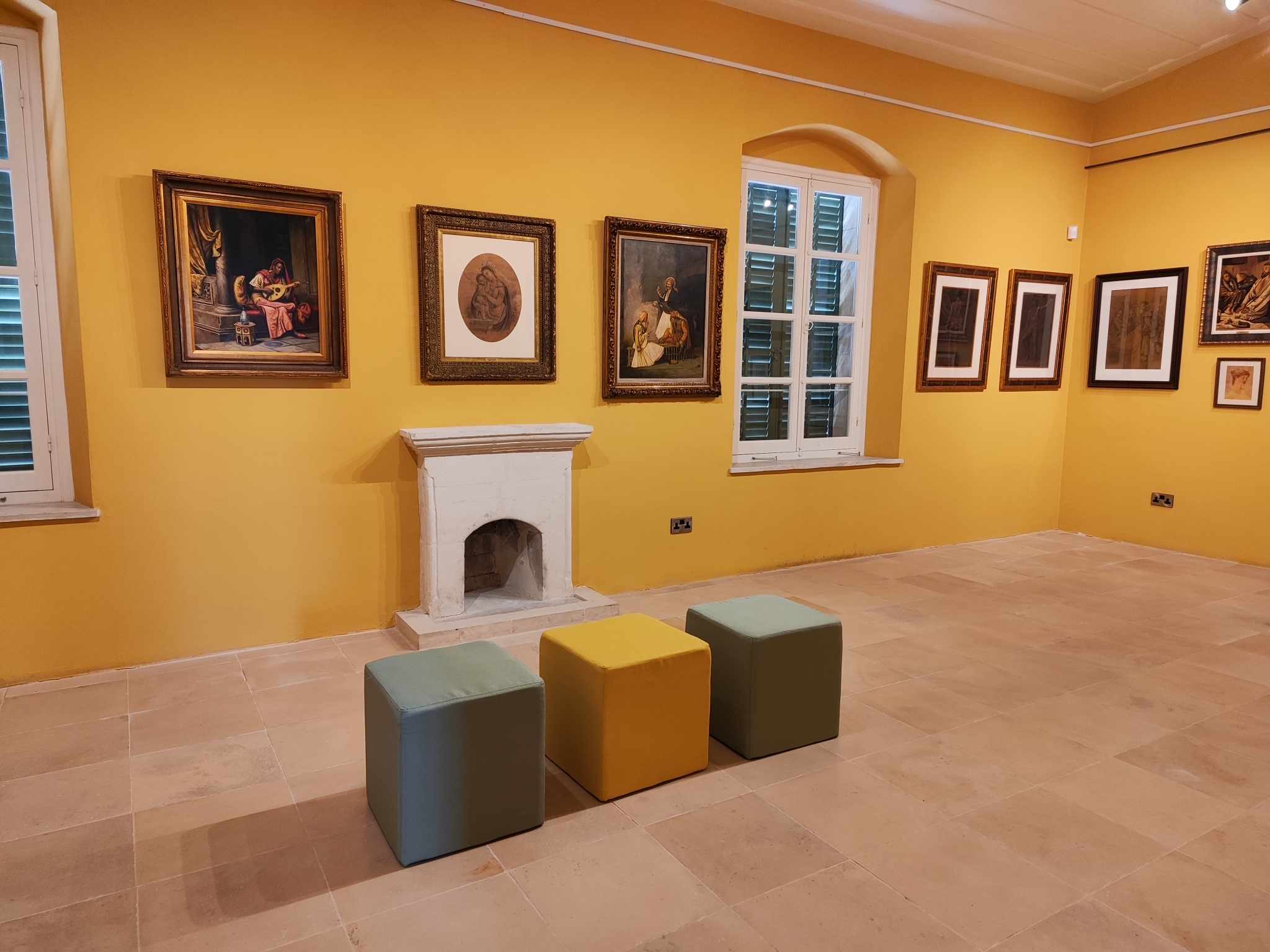 Ανακαλύψτε τη Συλλογή Χριστοφόρου: Ο καιρός αλλάζει – μαζί και η διάθεσή μας και η Λάρνακα ντύνεται στα ζεστά χρώματα του φθινοπώρου (φώτο)