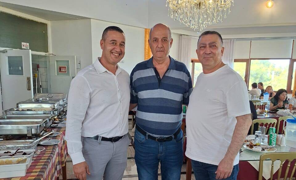 Μεγάλη επιτυχία για την πρώτη εκδρομή των συνταξιούχων Δρομολαξιάς–Μενεού – Στο πλευρό τους ο Αντιδήμαρχος Γιάννος Ιωάννου