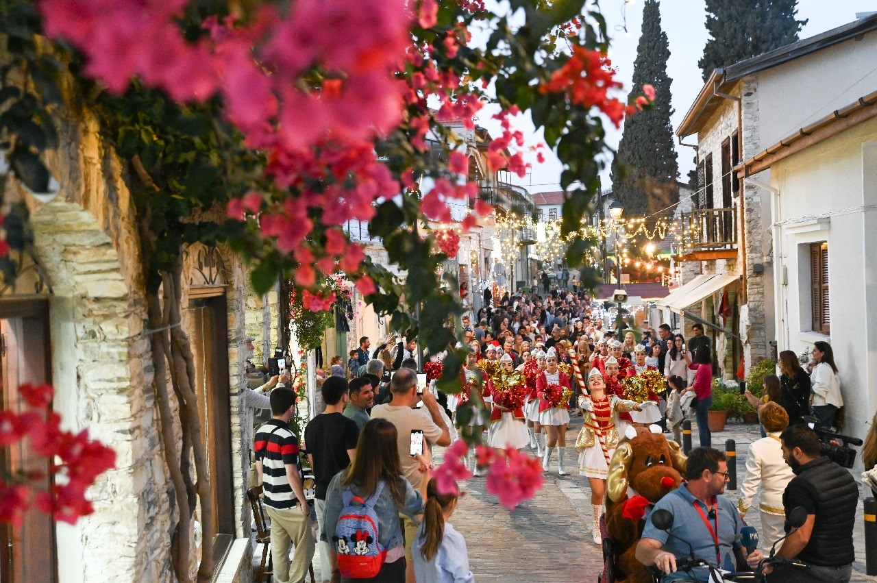 Μεγάλη Επιτυχία τα εγκαίνια του SanTa Lefkara (φώτο)
