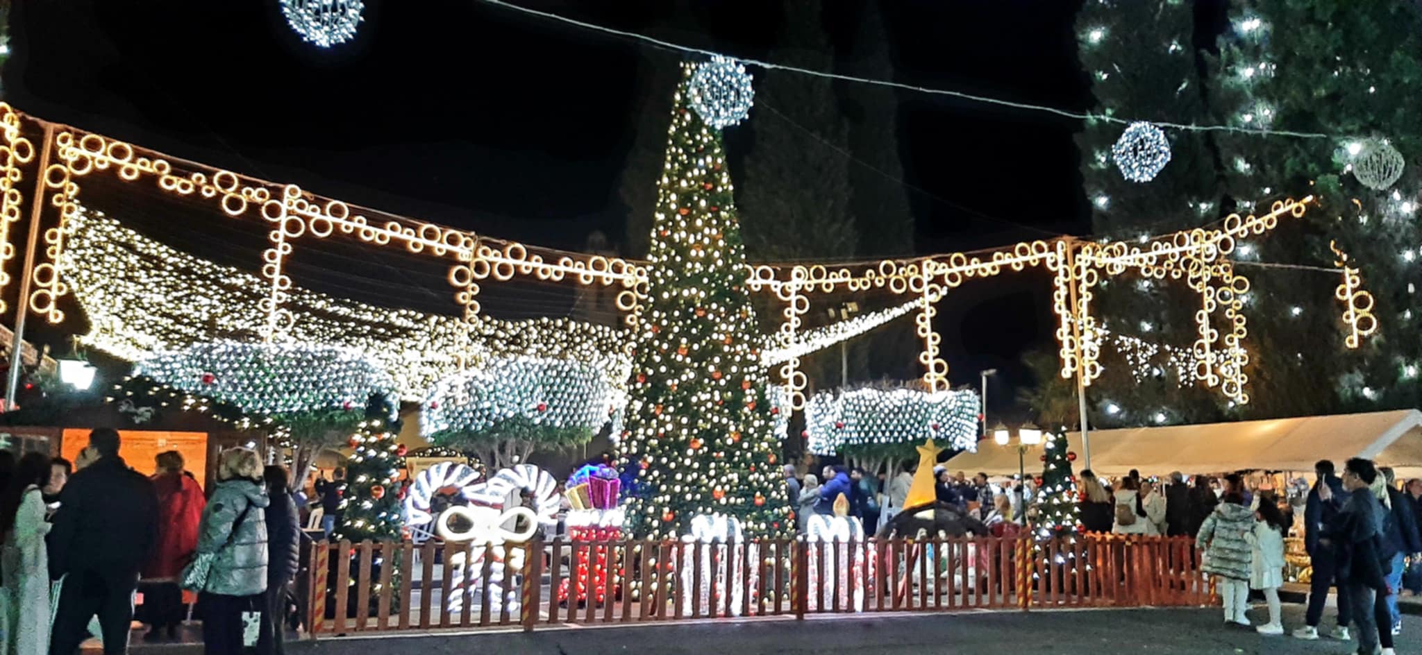 Η Χριστουγεννιάτικη Μαγεία επιστρέφει στα Λιβάδια Λάρνακας (φώτο)