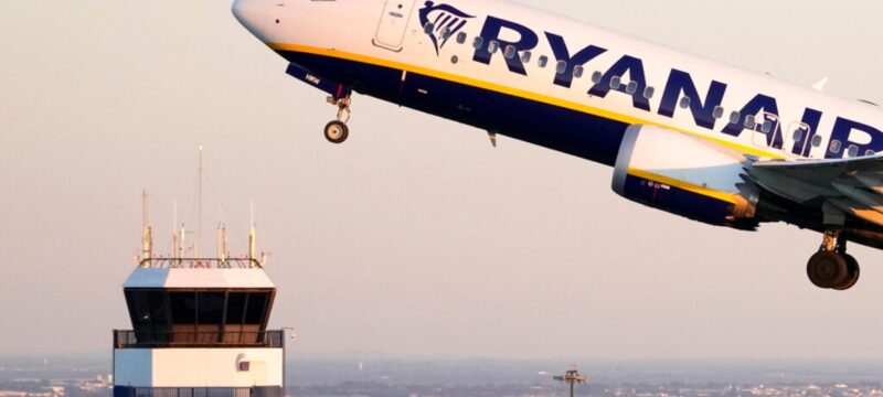 RYANAIR