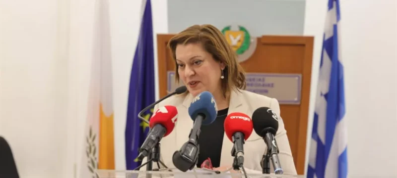 athena-michaelidou-minima