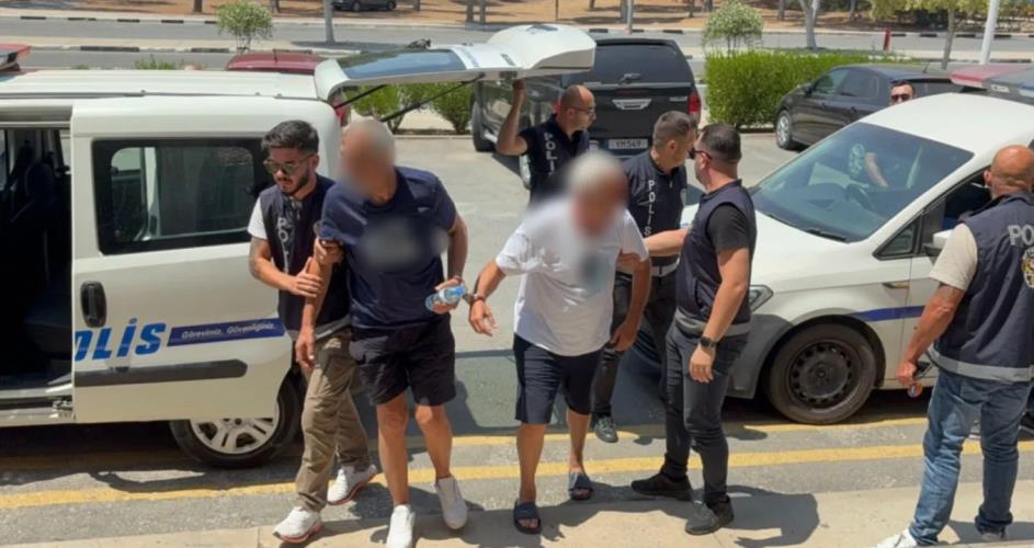 Επέστρεψαν στις ελεύθερες περιοχές οι 3 από τους 5 Ε/κ