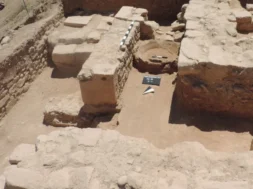 ghighighighi_0-thumb