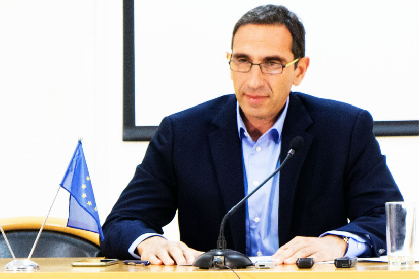 Ριζικές αλλαγές στο Κτηματολόγιο προανήγγειλε ο Υπουργός Εσωτερικών