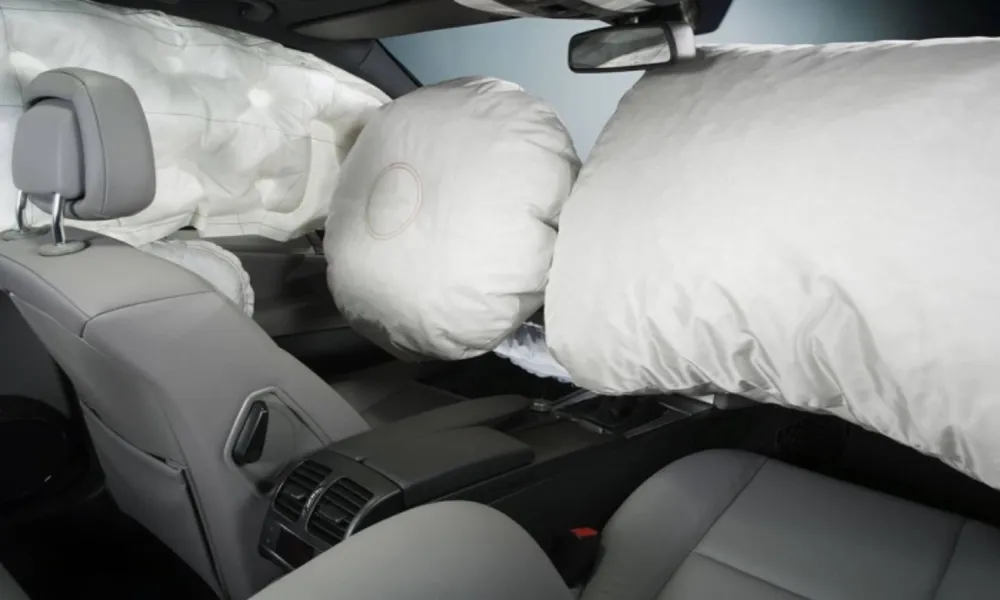 ΤΟΜ: Επιπλέον ανάκληση 7 οχημάτων Vauxhall λόγω ελαττωματικών αερόσακων ΤΑΚΑΤΑ