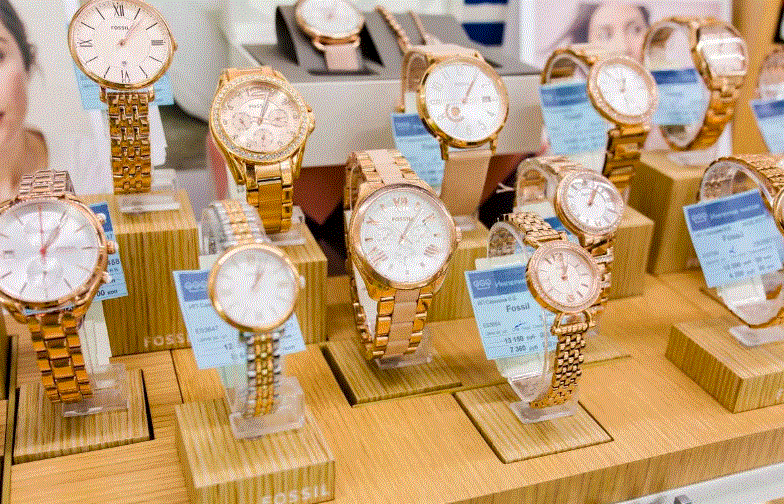 «Σήκωσαν» ρολόγια και χρυσαφικά αξίας περίπου 60 χιλιάδων ευρώ από χρυσοχοείο στο εμπορικό κέντρο της Λάρνακας