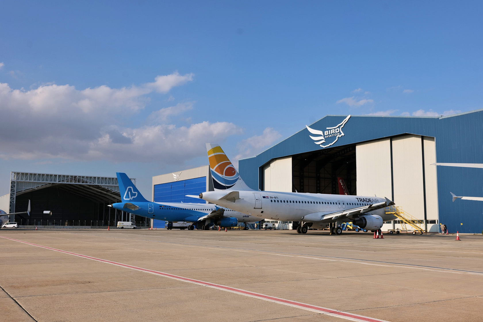 Bird Aviation: Εγκαίνια νέου υπόστεγου συντήρησης και επισκευής αεροσκαφών στο παλιό αεροδρόμιο Λάρνακας