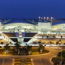 αεροδρομιο λαρνακας