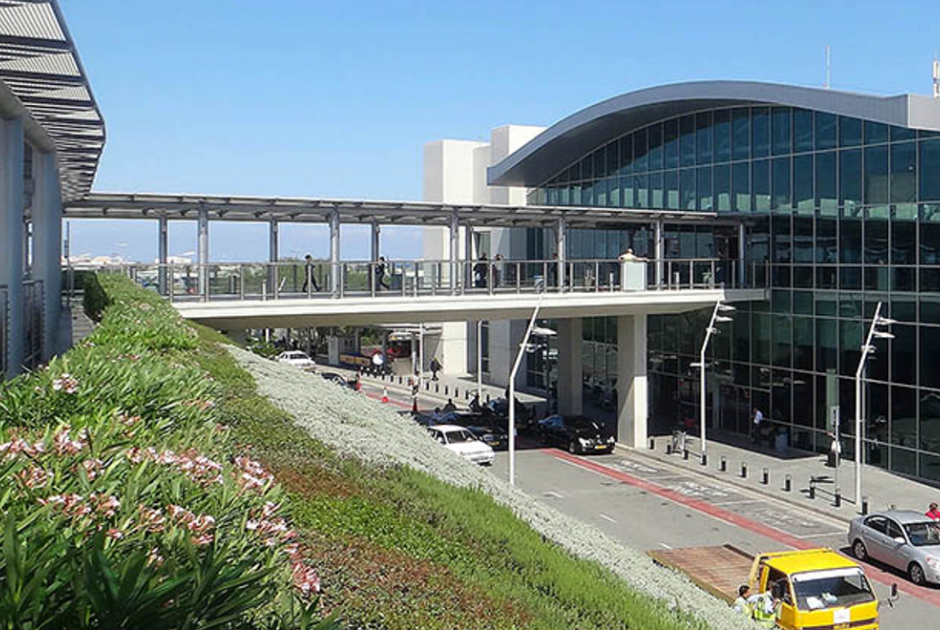 &Delta;&epsilon;&kappa;ά&delta;&epsilon;&sigmaf; &tau;&alpha; &pi;&rho;ό&sigma;&tau;&iota;&mu;&alpha; &tau;&iota;&sigmaf; &tau;&epsilon;&lambda;&epsilon;&upsilon;&tau;&alpha;ί&epsilon;&sigmaf; &mu;έ&rho;&epsilon;&sigmaf; &sigma;&tau;&omicron; &Alpha;&epsilon;&rho;&omicron;&delta;&rho;ό&mu;&iota;&omicron; &Lambda;ά&rho;&nu;&alpha;&kappa;&alpha;&sigmaf; (&phi;ώ&tau;&omicron;)