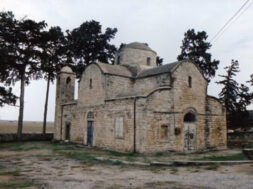 1244010268-03644-01062-768×499