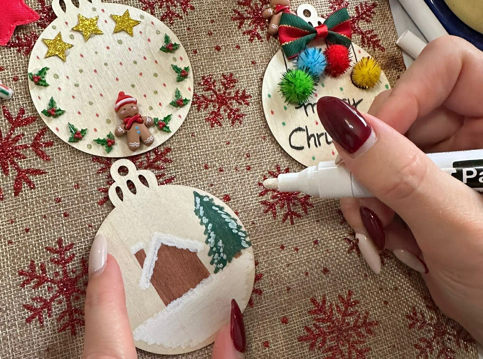 Το Σάββατο πάμε σε ένα χριστουγεννιάτικο εργαστήρι και φτιάχνουμε στολίδια