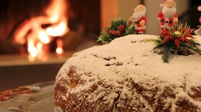 Η Πρωτοχρονιά στην κυπριακή παράδοση: το ποδαρικό, το ρόδι και το έθιμο της ελιάς