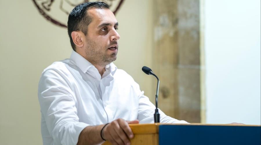 Αποστόλου: Απέλαση η απάντηση σε εγκληματίες