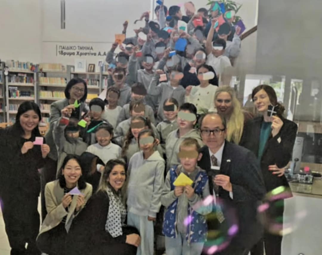 Μια ιδιαίτερη δράση, με το Embassy of Japan in Cyprus και το Δημοτικό Σχολείο «Ζήνων» στη Λάρνακα στη Δημοτική Βιβλιοθήκη Λάρνακας (βίντεο)