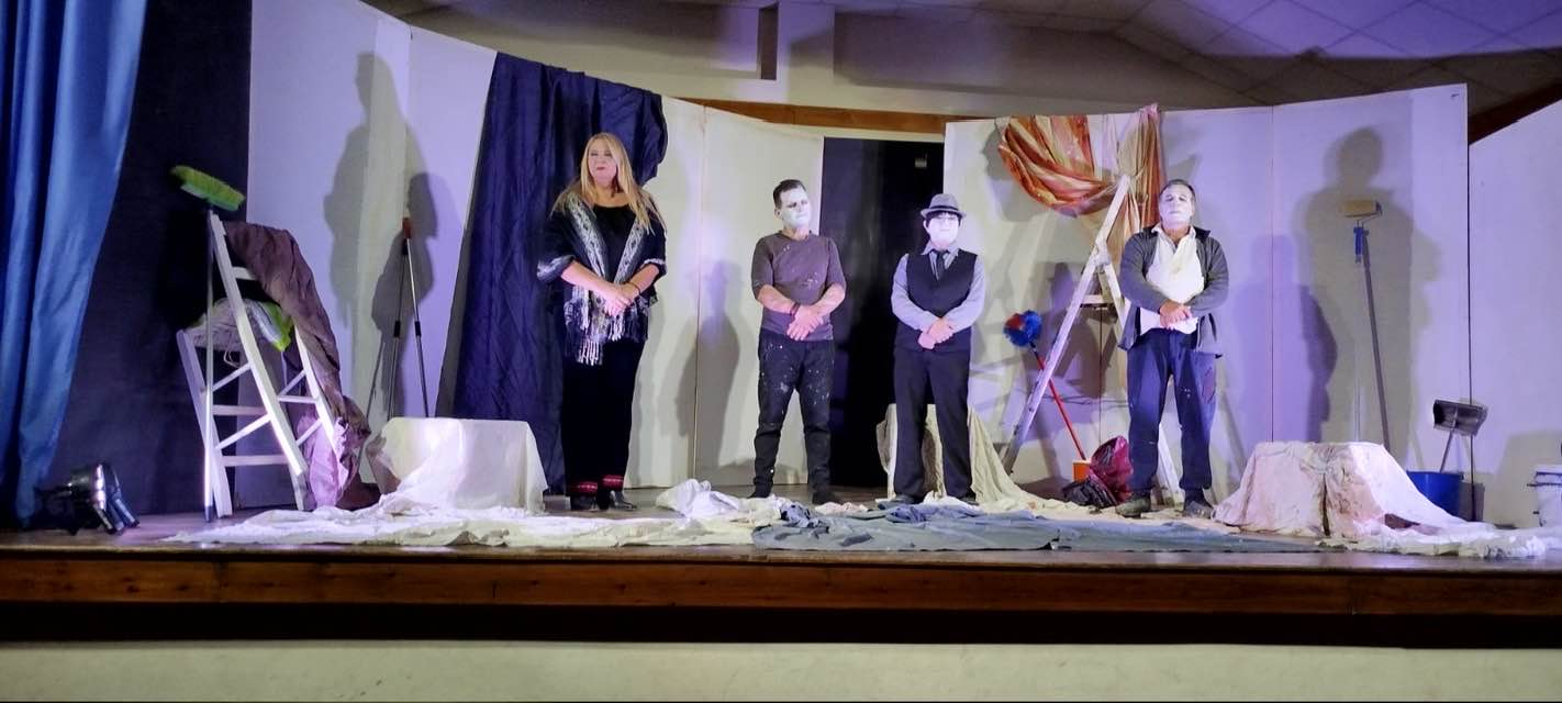 Με επιτυχία έκλεισε το Δωδέκατο Φεστιβάλ Θεάτρου της Κοντέας, με το έργο του Αρκά «Εχθροί εξ αίματος» (φώτο)