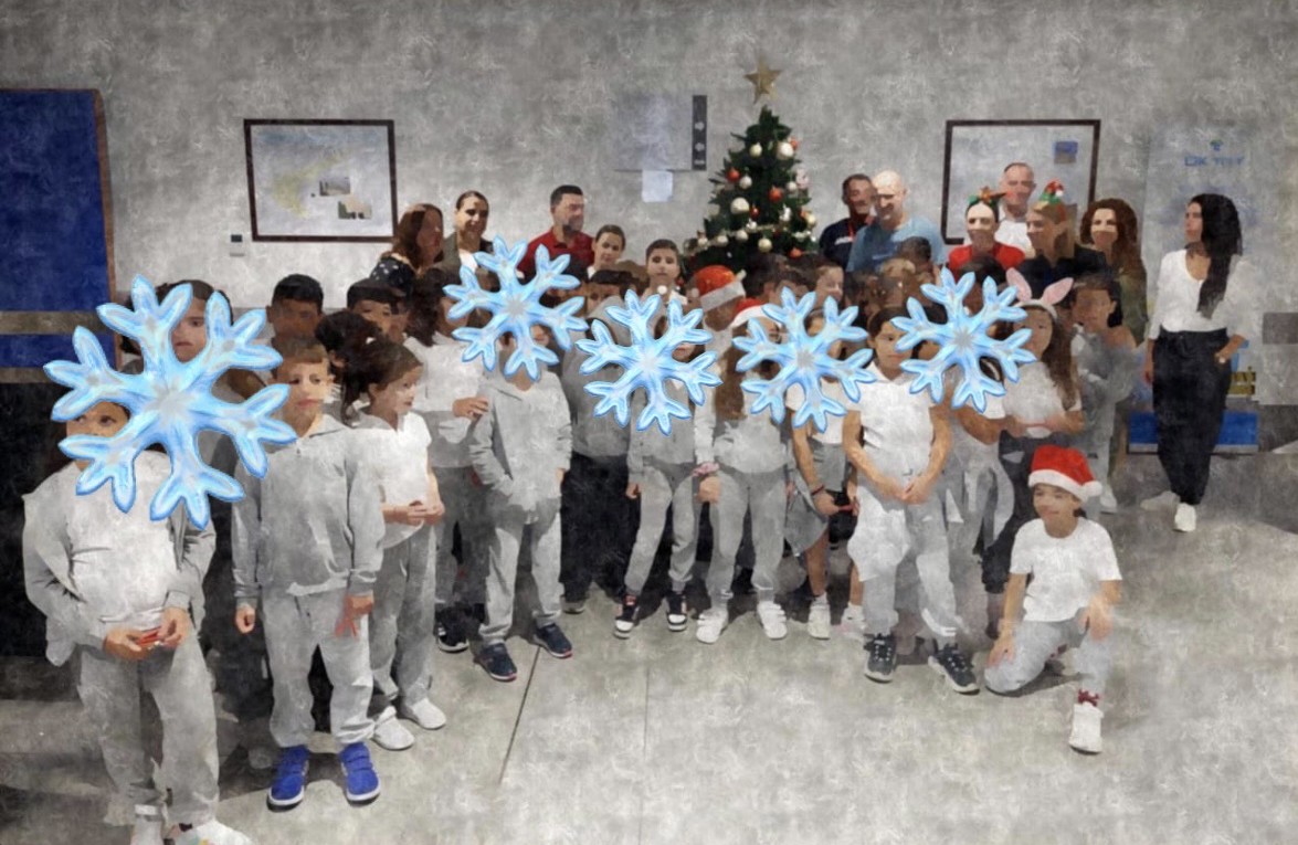 Με παιδικά χαμόγελα και αληθινή ζεστασιά γέμισε το Γενικό Νοσοκομείο Λάρνακας (φώτο)