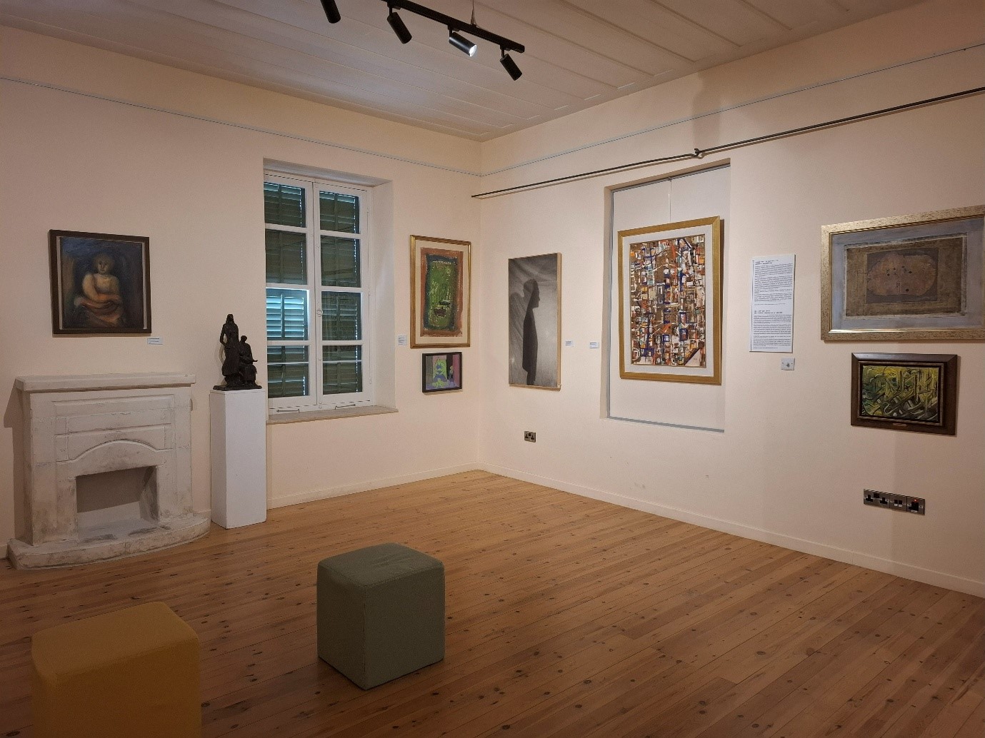 Ο Δήμος Λάρνακας προσκαλεί το κοινό στη Δημοτική Πινακοθήκη – Συλλογή Χριστοφόρου αυτόν τον χειμώνα  (φώτο)