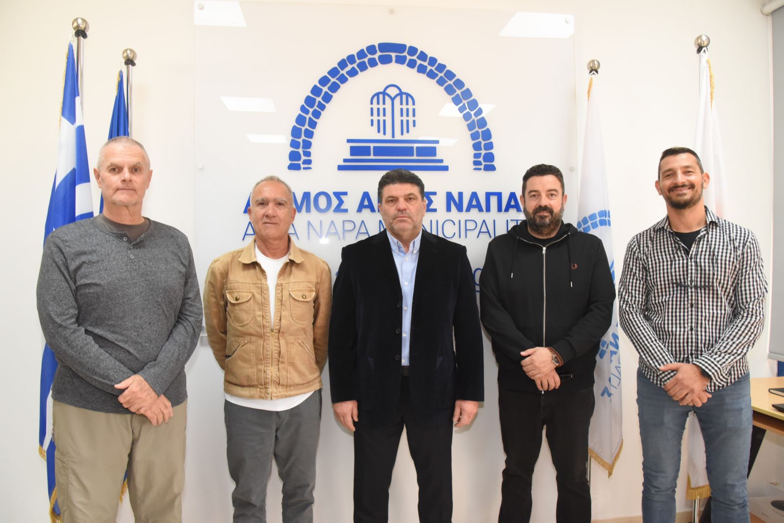 Ψάχνουν την αιτία του προβλήματος για την μάλλα στην θάλασσα της Αγ. Νάπας