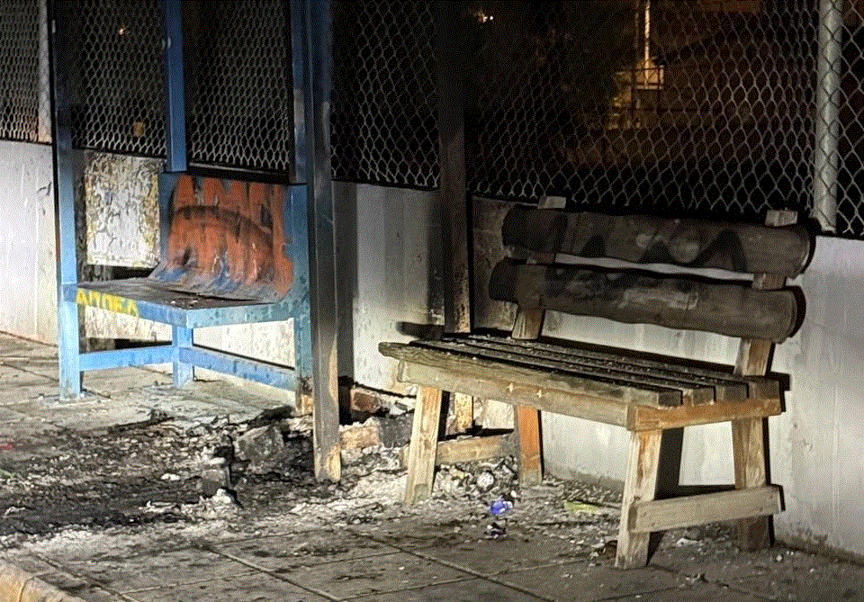 Αραδίππου: Θλίψη και οργή από τους βανδαλισμούς πίσω από το Α΄ Δημοτικό