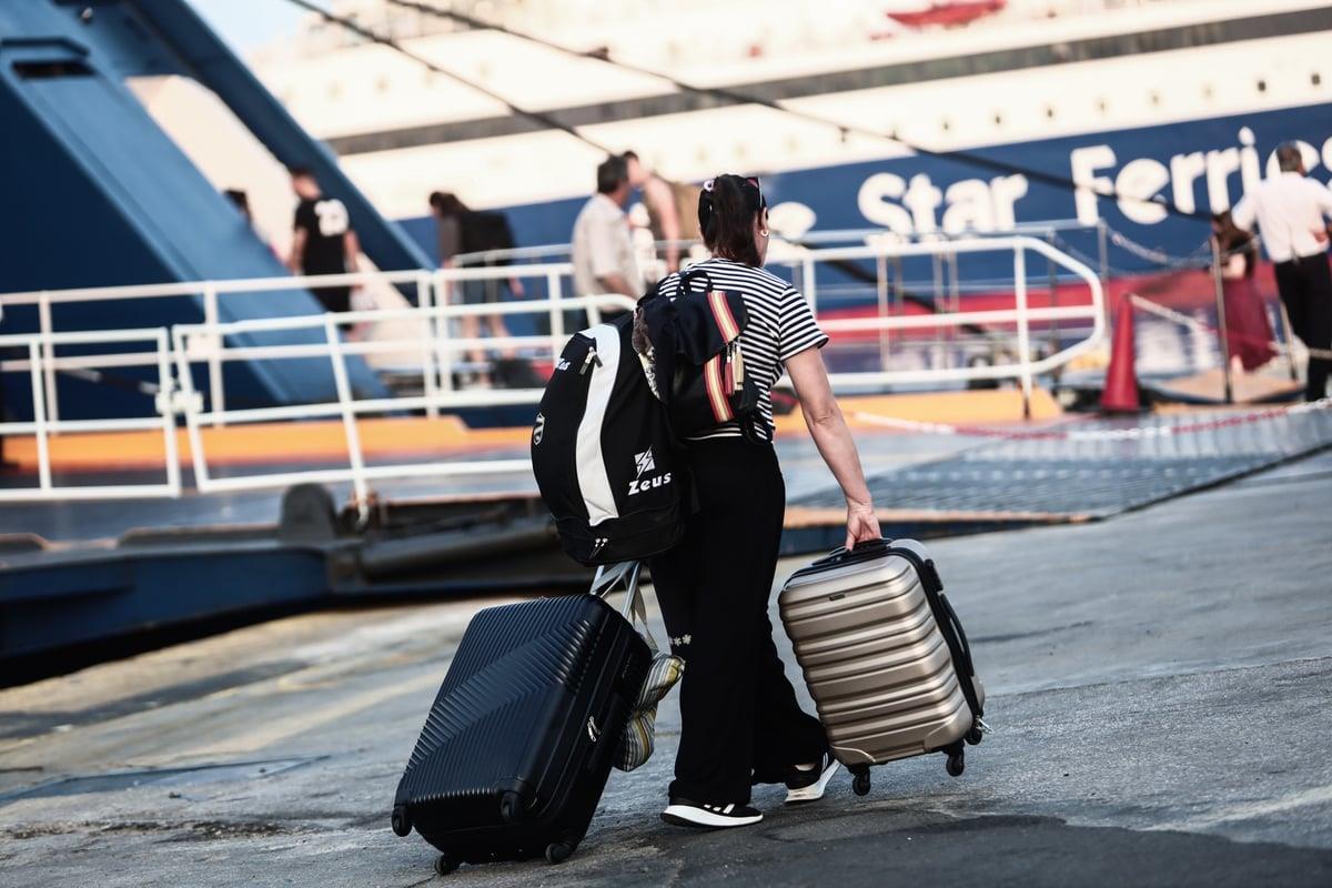 Έρχονται νέοι κανόνες για πακέτα διακοπών, επιστροφές εισιτηρίων και ακυρώσεις