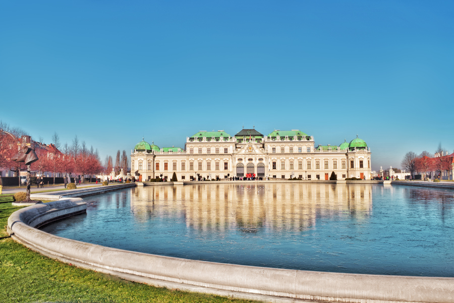 Ryanair – προσφορά: 10 εκατομμύρια θέσεις με μεγάλες εκπτώσεις σε πολλούς ευρωπαϊκούς προορισμούς