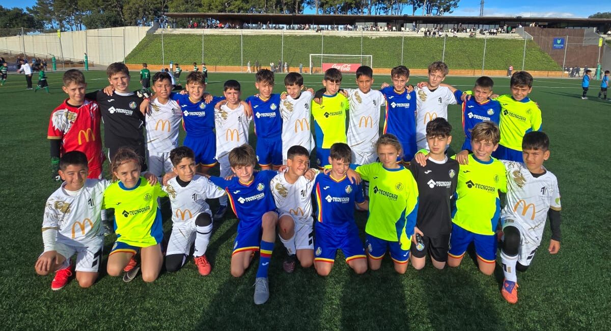 Η μαγική εμπειρία των παιδιών της ToP_11 Soccer Academy στη Βαρκελώνη στο κορυφαίο διεθνές τουρνουά Cruyff Tournament