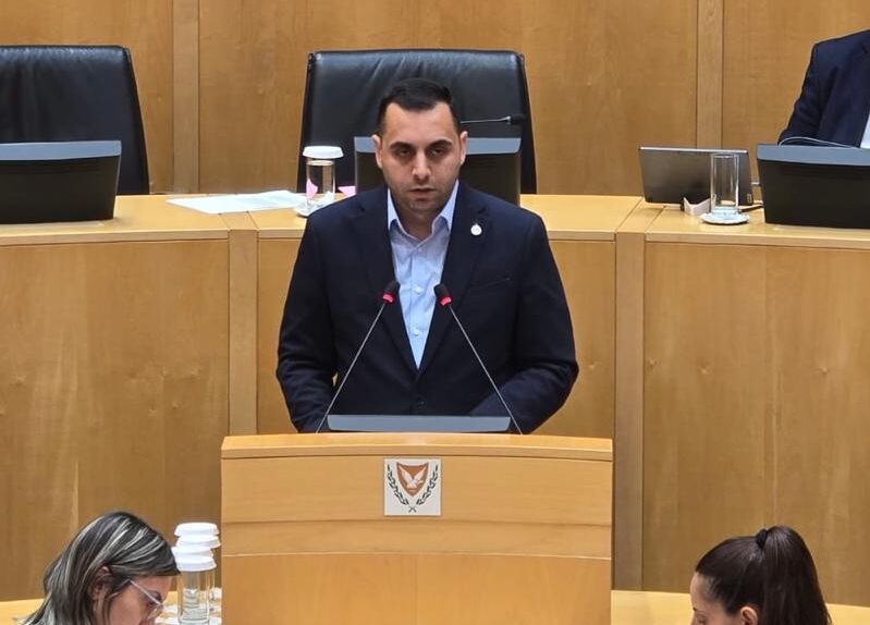 WhatsApp Image 2025-12-17 at 08.28.15