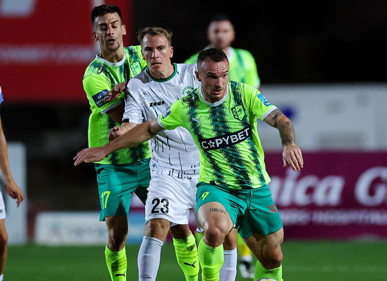 akritas-aekk-ivanovits