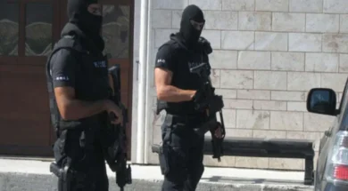 antitromokratikoss_0_1068x561-large_thumbnail