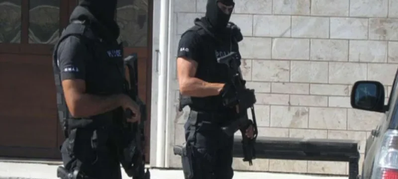 antitromokratikoss_0_1068x561-large_thumbnail