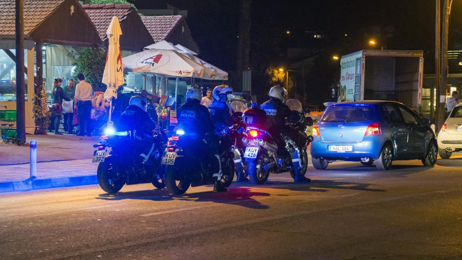 Με τη σύλληψη 11 προσώπων παγκύπρια συνεχίζει τους ελέγχους η Αστυνομία – Εντοπίστηκαν όπλα, διαρρηκτικά εργαλεία, αλκοόλ και πολλά άλλα