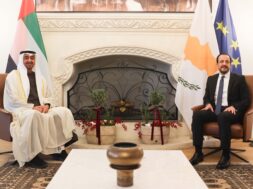 Πρόεδρος της Δημοκρατίας – Πρόεδρος Ηνωμένων Αραβικών Εμιράτων