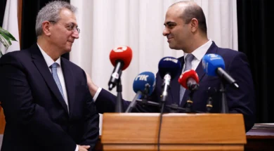 doc202512089510824mol_handover_8_of_11-thumb