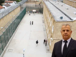 filakes_ypourgos_dikaiosinis_konstantinos_fitiris_1-thumb