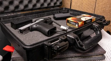 hard_sided_case_for_flying_with_guns-thumb