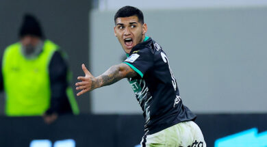 kamprera-cabrera-goal-aek