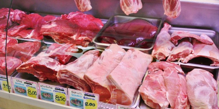 Άλλα 100 κιλά ακατάλληλων και επικίνδυνων κρεάτων σε δύο mini markets στην Πάφο
