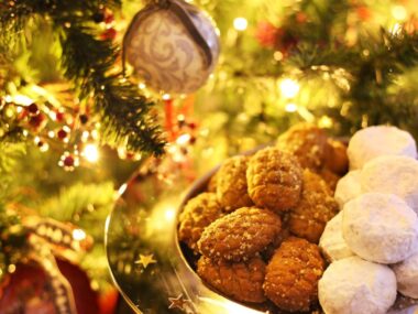 melomakarona-kourabiedes