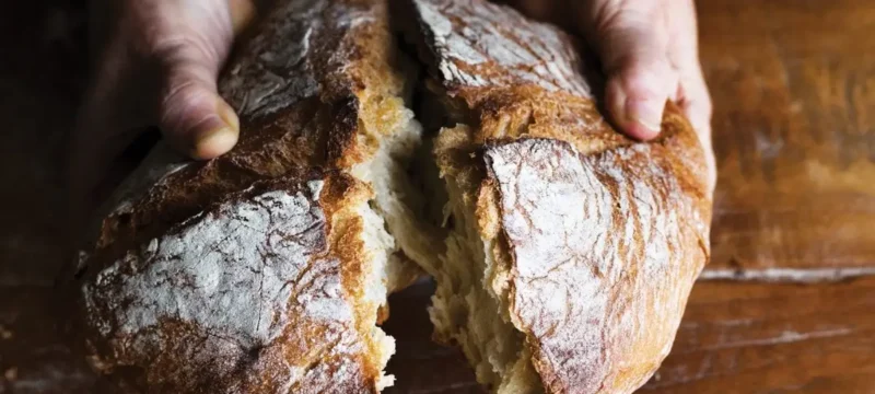 pos-ftiaxno-psomi-sto-spiti