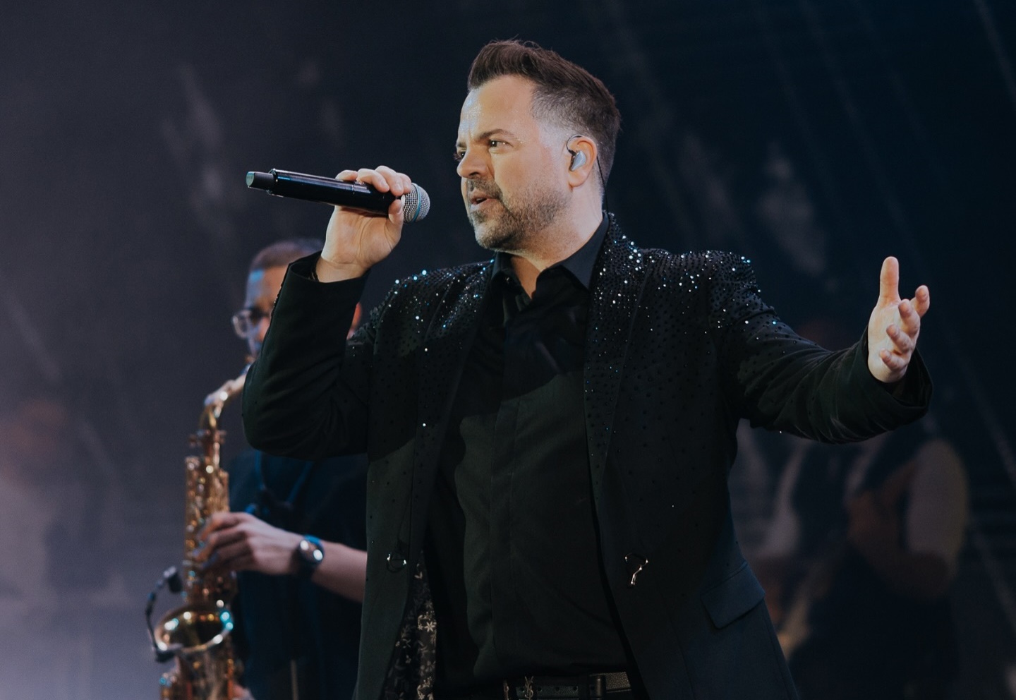 Ο Νίκος Απέργης ζωντανά στο Lush Beach Bar στις 5 Ιανουαρίου