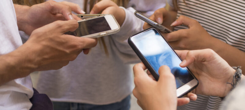 social_media_teens_arxeio-1